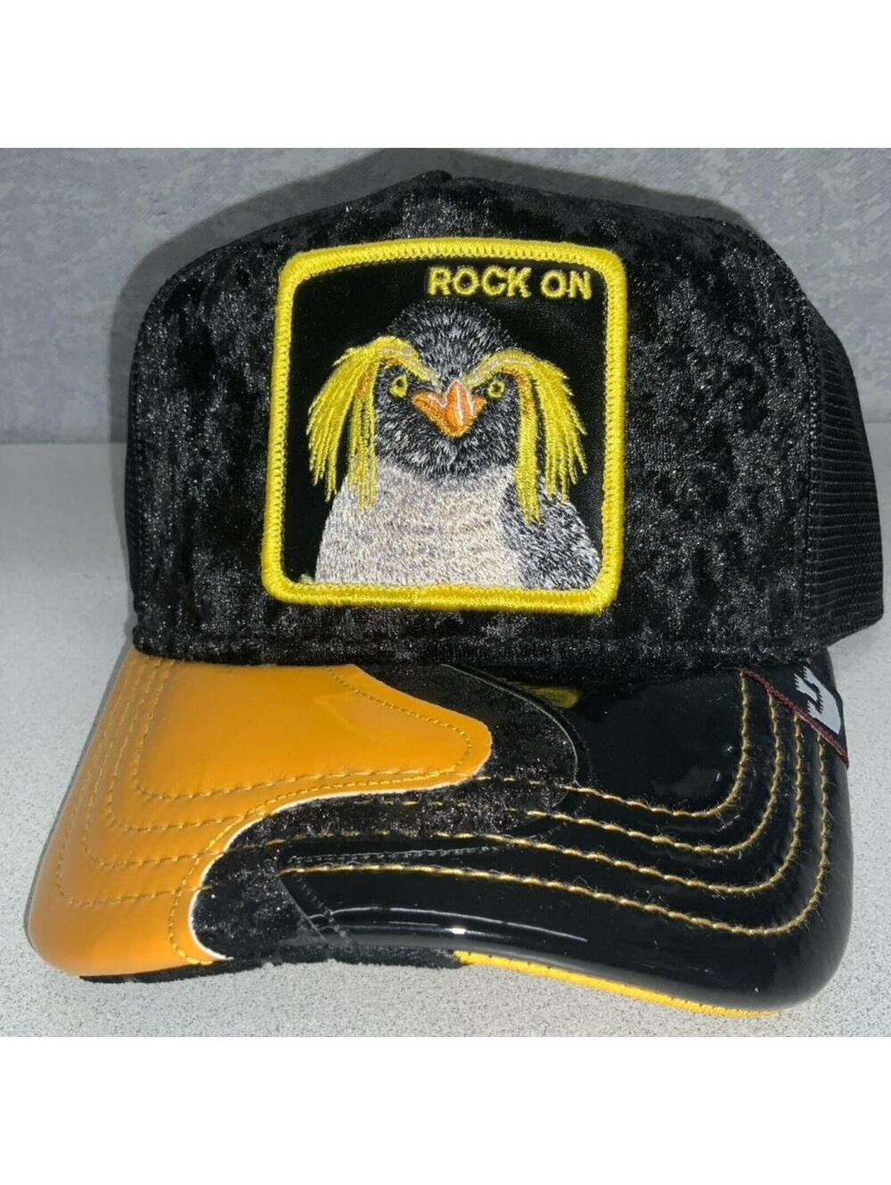 Goorin Bros Animal Trucker Basebal Hat Cap Rock On Hopera Rockhopper Penguin3660